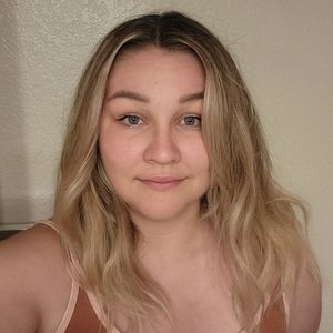 Meet your Posher, Lynzy